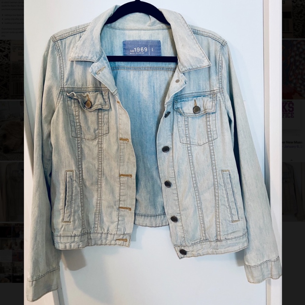 GAP ™️ vintage denim jacket